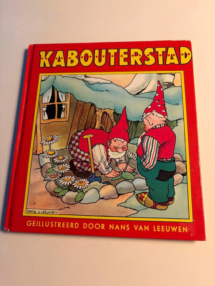 Kabouterstad - Nans van Leeuwen, Boeken, Kinderboeken | Jeugd | onder 10 jaar, Zo goed als nieuw, Sprookjes, Ophalen of Verzenden