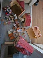 Sylvanian Families: 4 Huizen + Poppetjes & Accessoires, Ophalen of Verzenden, Gebruikt, Poppenhuis