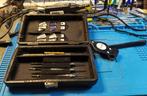 Vintage Dart DARTPIJLEN set in harde koffer, Sport en Fitness, Darts, Ophalen of Verzenden, Gebruikt, Pijlen