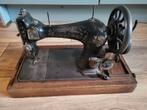 Antieke, vintage naaimachine Singer, zwart bruin, Antiek en Kunst, Antiek | Naaimachines, Ophalen of Verzenden