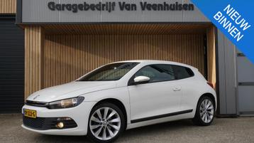 Volkswagen Scirocco 1.4 TSI 122pk Handbak Airco Groot Scherm beschikbaar voor biedingen