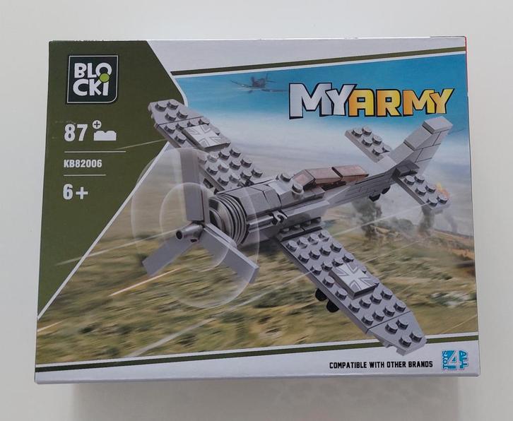 Nieuw in doos Blocki my army vliegtuig, Kinderen en Baby's, Speelgoed | Bouwstenen, Nieuw, Overige merken, Ophalen of Verzenden
