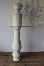Oude sleetse brocante houten pilaar *Pronck & Praal*, Ophalen of Verzenden