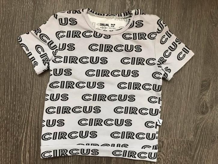Unisex shirtje / shirt grijs circus CarlijnQ mt 110/116, Kinderen en Baby's, Kinderkleding | Maat 110, Gebruikt, Jongen of Meisje