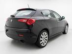 Alfa Romeo Giulietta 1.4 T Distinctive | Leer | Navi | Autom, Voorwielaandrijving, Gebruikt, Euro 6, 4 cilinders