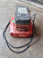 Hilti 36 volt accu en acculader, Doe-het-zelf en Verbouw, Ophalen of Verzenden, Gebruikt