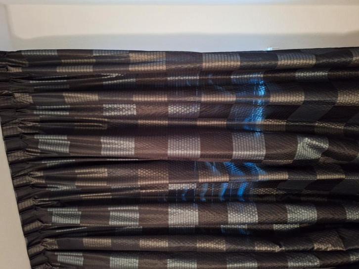 Prachtige overgordijnen izgs, Huis en Inrichting, Stoffering | Gordijnen en Lamellen, Zo goed als nieuw, 200 cm of meer, 200 cm of meer