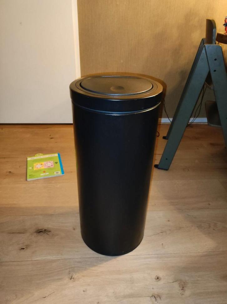 Brabantia Prullenbak 30L, Huis en Inrichting, Woonaccessoires | Prullenbakken, Gebruikt, Metaal, 50 tot 75 cm, 20 tot 30 liter
