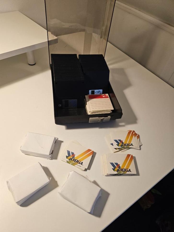 3.5 inch diskettes als nieuw in mooie box met etiketten, Computers en Software, Vintage Computers, Ophalen of Verzenden