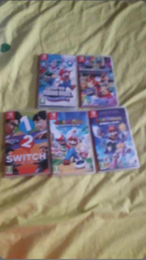 Nintendo switch met games, Spelcomputers en Games, Spelcomputers | Nintendo Switch, Gebruikt, Switch Original, Met 2 controllers