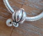 Pandora bedel Pearl charm, Sieraden, Tassen en Uiterlijk, Bedels, Ophalen, Pandora, Zo goed als nieuw, 1 bedel