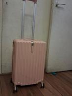 Te koop,LTV merk reiskoffer/Baggage met 4dubbele wiel, Ophalen, Zo goed als nieuw, Hard kunststof, 70 cm of meer