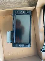 Autoradio Outlander phev met front., Auto diversen, Autoradio's, Ophalen of Verzenden, Gebruikt