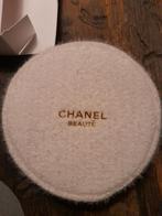 Chanel beauty tasje, Ophalen of Verzenden, Nieuw, Beige