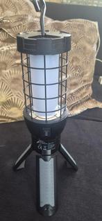 Oplaadbare LED Lamp met Statief, Minder dan 50 watt, Met statief, Ophalen of Verzenden, Zo goed als nieuw