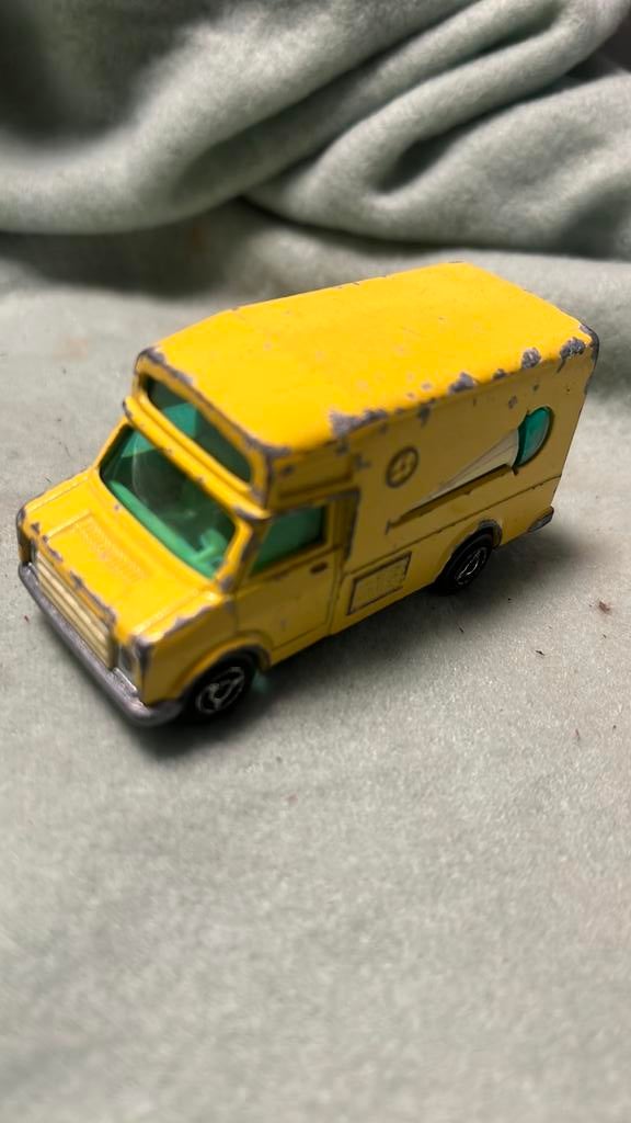 Vintage Majorette 224-259 Fourgon-ijswagen geel Frankrijk, Ophalen of Verzenden, Zo goed als nieuw, Auto