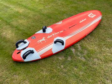 Future Fly Dark Horse 107 2024 Carbon Madness constructie beschikbaar voor biedingen