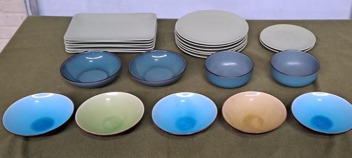 Serviesgoed: 14 Ikea borden + 9 schalen, Huis en Inrichting, Keuken | Servies, Gebruikt, Bord(en), Overige stijlen, Aardewerk