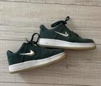 Nike airforce groen suede maat 36, Kleding | Dames, Schoenen, Nike, Ophalen of Verzenden, Sneakers of Gympen, Gedragen
