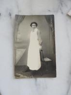 Antieke foto van dienstmeisje Greet Florijn, 1917, Lochem, Gebruikt, Foto, Ophalen of Verzenden, Voor 1940