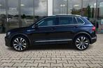 Volkswagen Tiguan 1.4 TSI R-Line | Pano | 20 Inch | Trekhaak, 4 cilinders, 150 pk, Alcantara, Zwart