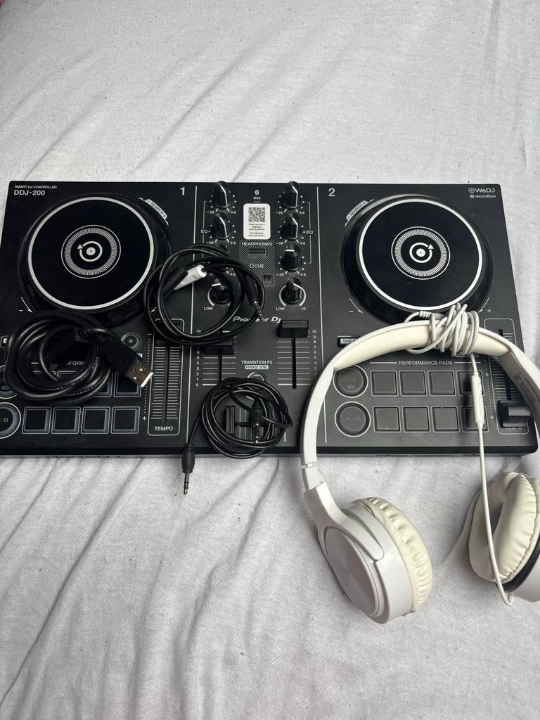 Pioneer DDJ-200 DJ Controller - Zo Goed Als Nieuw!, Muziek en Instrumenten, Dj-sets en Draaitafels, Ophalen of Verzenden, Zo goed als nieuw