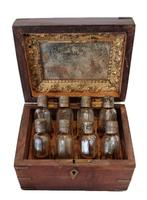 19e eeuws Victoriaans reisapotheek. Bieden, Ophalen of Verzenden