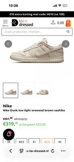 Nike Dunk Low Orewood Brown, Ophalen of Verzenden, Zo goed als nieuw, Bruin, Sneakers of Gympen