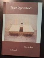 H. Nefkens - Twee lege stoelen, Boeken, Essays, Columns en Interviews, Eén auteur, Ophalen of Verzenden, Zo goed als nieuw, H. Nefkens