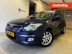 Hyundai I30 CW 1.6i Dynamic Bns CLIMA 2DE EIG LMV PDC NAP, Gebruikt, 1591 cc, 4 cilinders, Blauw