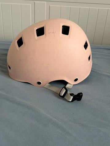 Fietshelm maat 52-55 cm  beschikbaar voor biedingen