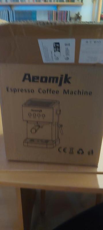 Aeomjk espresso machine beschikbaar voor biedingen