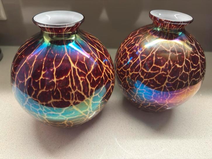 2 Kralik/Loetz ball vazen, Antiek en Kunst, Antiek | Vazen, Ophalen of Verzenden