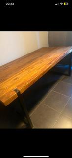 Robuuste eet tafel massief, Huis en Inrichting, Bureaus, Ophalen of Verzenden, Zo goed als nieuw