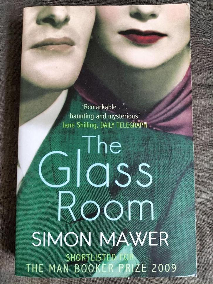 Simon Mawer - The Glass Room, Boeken, Taal | Engels, Zo goed als nieuw, Ophalen of Verzenden