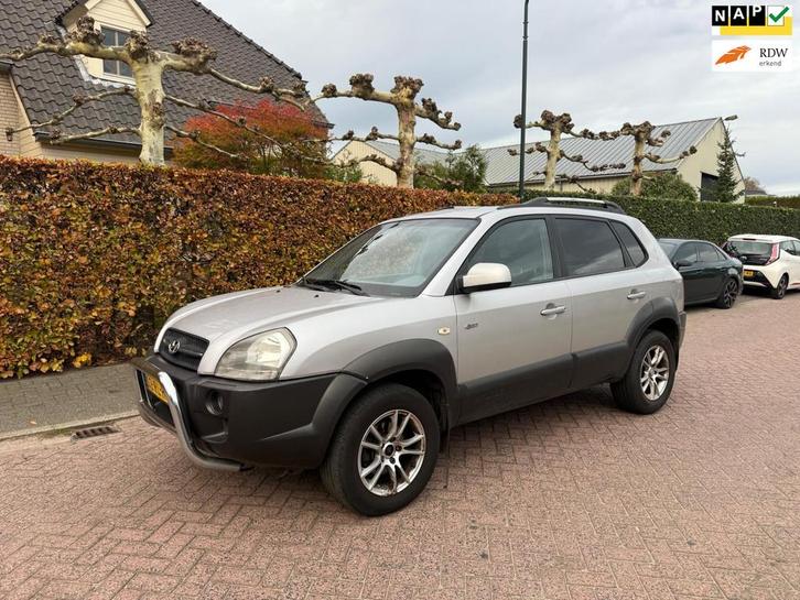 Hyundai Tucson 2.7i V6 4WD Style leder, Auto's, Hyundai, Bedrijf, Te koop, Tucson, 4x4, ABS, Airbags, Airconditioning, Alarm, Centrale vergrendeling