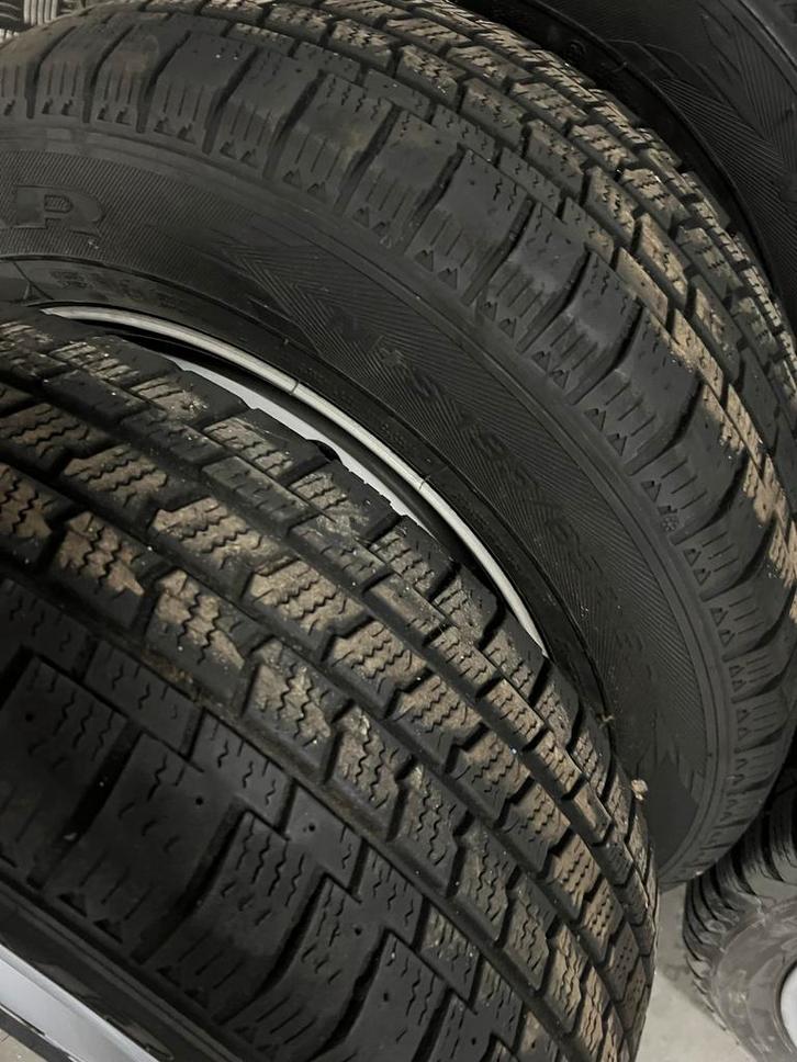 Winterbanden set Mercedes Vito, Auto-onderdelen, Banden en Velgen, Banden en Velgen, Winterbanden, 16 inch, 195 mm, Bestelwagen