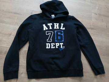 Zwarte hoodie Decathlon 158 beschikbaar voor biedingen