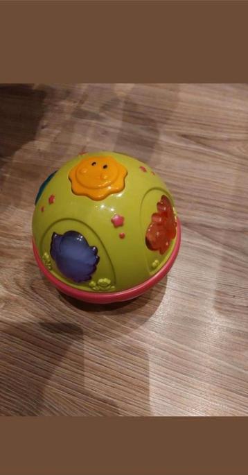 Speelbal met lampjes  beschikbaar voor biedingen