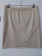 Nieuw! Rok Suède Beige. Maat 46, Beige, Maat 46/48 (XL) of groter, Nieuw, Ophalen of Verzenden