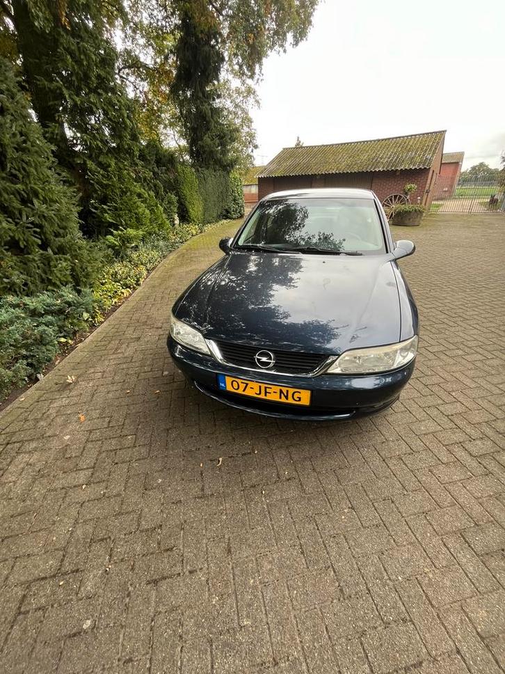 Opel Vectra 1.8 I 16V SDN 2002 Blauw, Auto's, Opel, Particulier, Vectra, Benzine, C, Sedan, Handgeschakeld, Origineel Nederlands