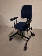 Trippelstoel voor klein persoon / smal postuur, Diversen, Verpleegmiddelen, Ophalen