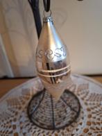 2 oude bewerkte ovale kerstballen, Ophalen of Verzenden