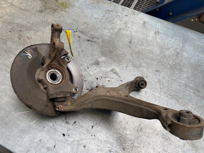 Fusee rechts-voor van een Honda FR-V, Ophalen of Verzenden, 3 maanden garantie, Gebruikt, Honda