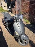 Scooter AGM VX50 (snorfiets), Zo goed als nieuw, Benzine, Ophalen, Overige merken