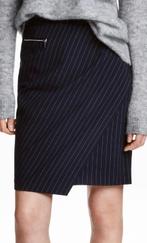 H&M Krijtstreep kokerrok stretch blauw maat 36 NIEUW, Kleding | Dames, Blauw, Nieuw, Ophalen of Verzenden, Knielengte