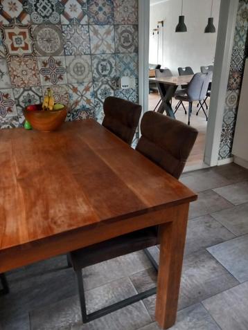 Teakhouten Tafel 140cm - Kan Gelakt/Geverfd Worden beschikbaar voor biedingen