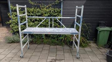 Altrex Kamersteiger Vouwsteiger 2 meter beschikbaar voor biedingen