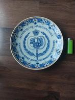 Delfts blauw bord Kroning Beatrix - 30 april 1980, Antiek en Kunst, Antiek | Wandborden en Tegels, Ophalen of Verzenden