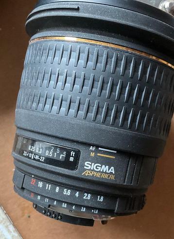 Sigma 24mm f/1.8 EX DG Macro Nikon F-mount,groothoek + macro beschikbaar voor biedingen